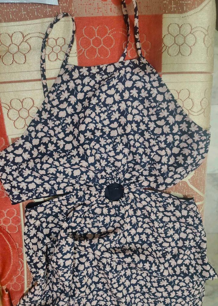 Floral Print Cut-Out Mini Dress