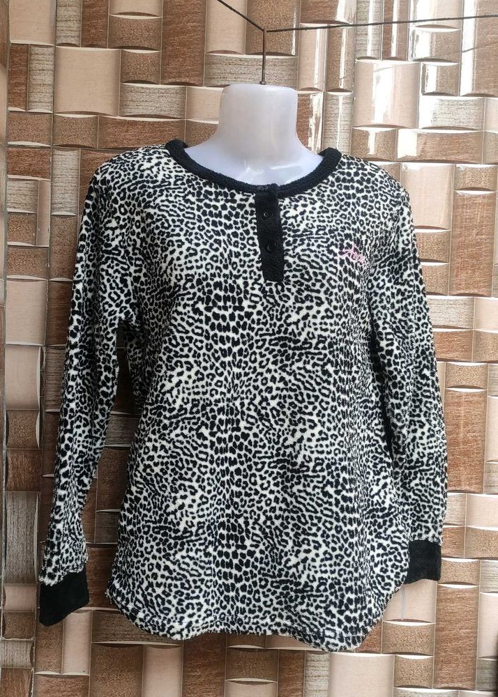 Animal Print sweater