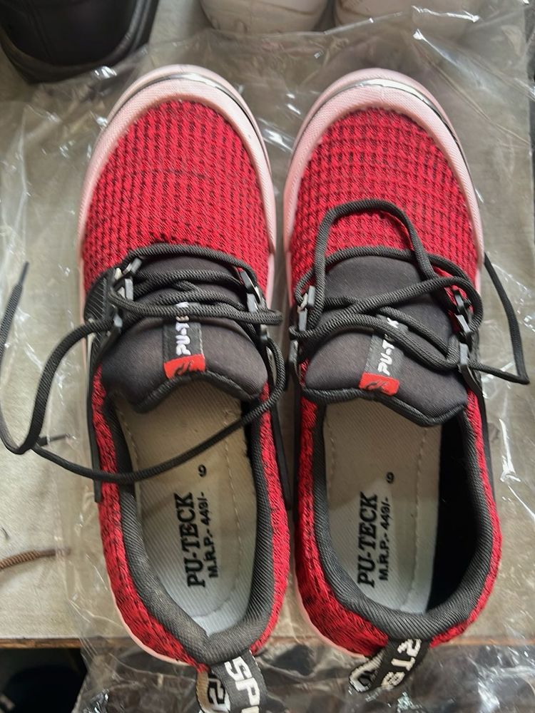 Red Casual Sneakers