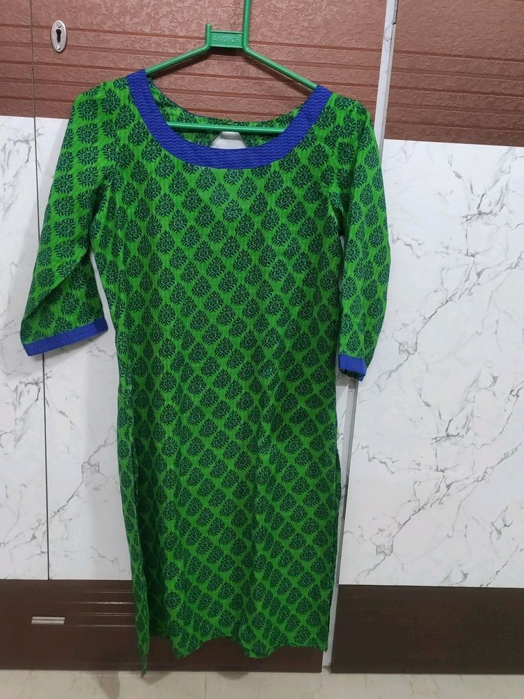Green &amp; Blue block Printed Kurta Set