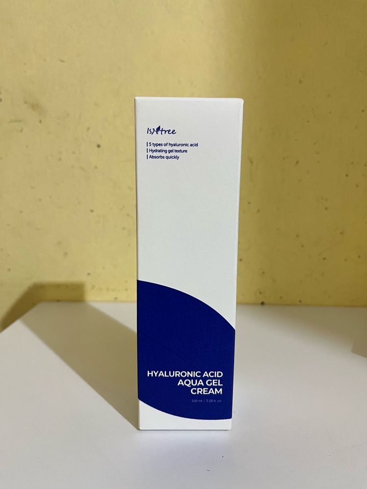 Isntree Hyaluronic Acid Aqua Gel Cream