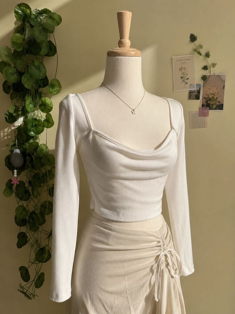 h&amp;m Cream Long Sleeve Top