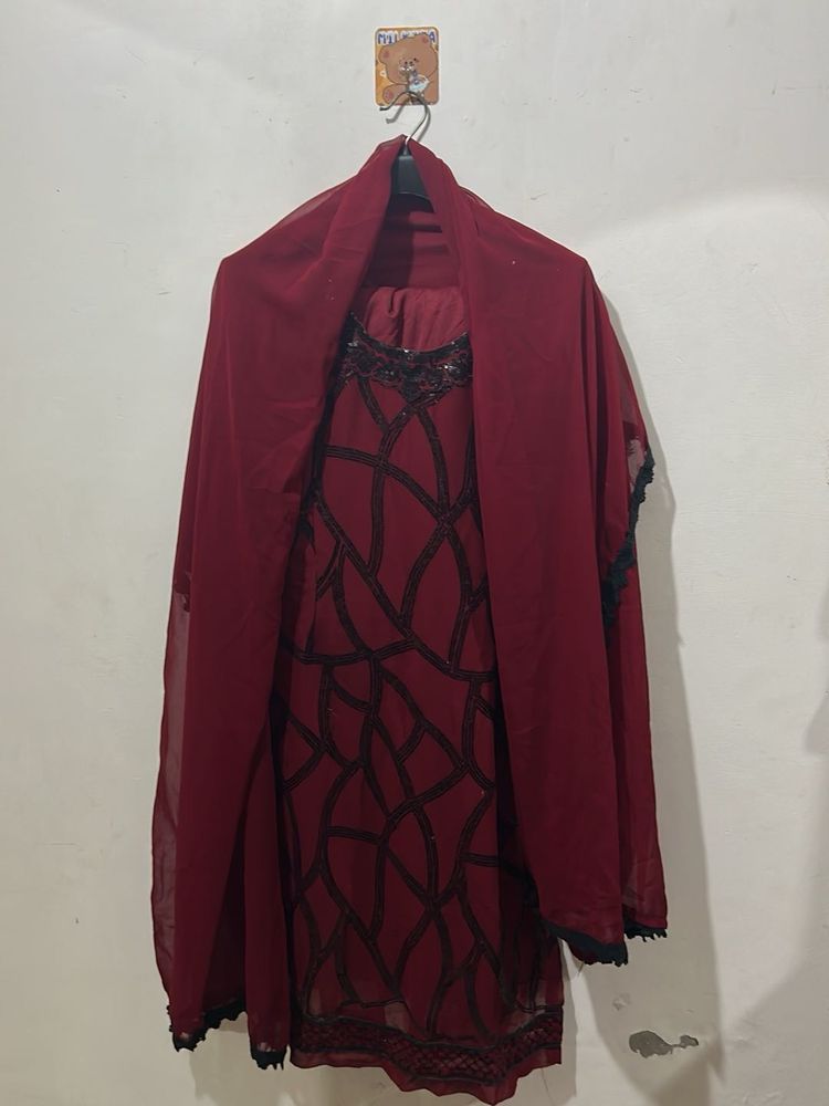 Maroon Kurta Set with Black Embellishments