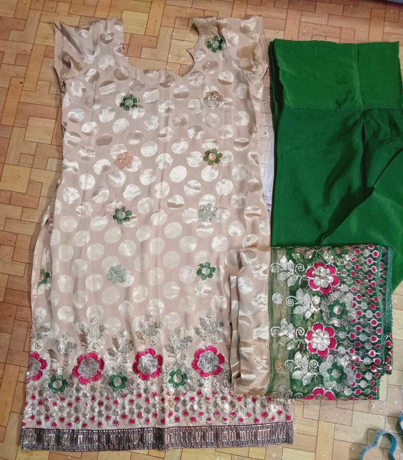 Designer partywala New Churidar