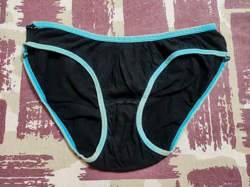 Set of 2 Briefs