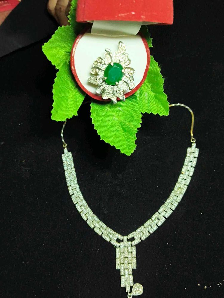 Vintage Necklace &amp; Ring Set