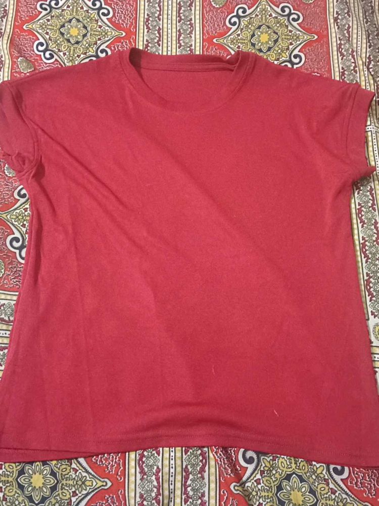 Red Basic Round Neck T-Shirt