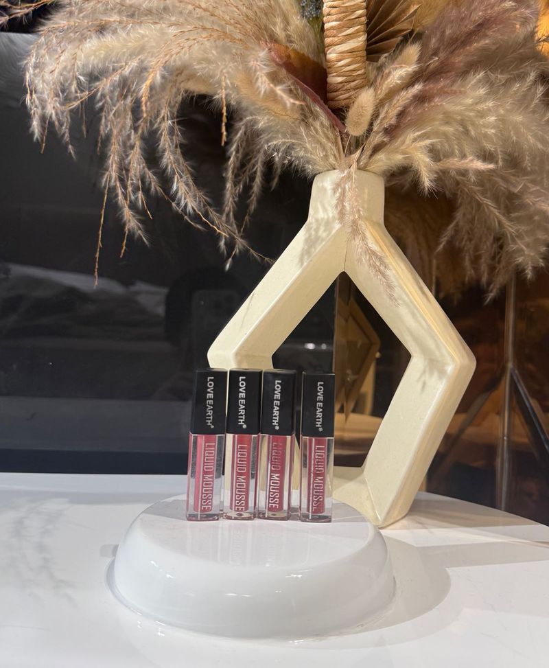 LOVE EARTH Liquid Mousse Lipstick Set