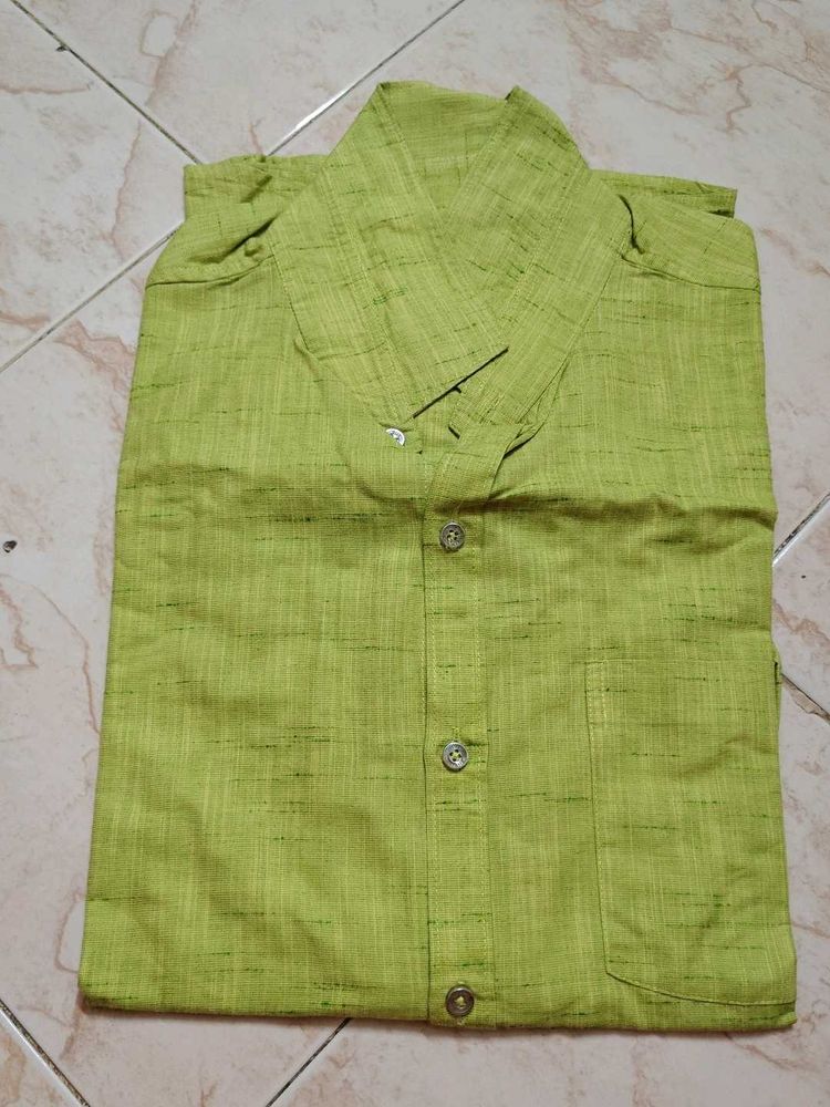 New XL Men's Pure Cotton Green Shirt