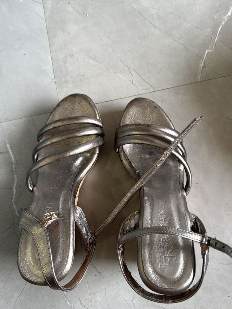 Stylish Metallic Flat Sandals