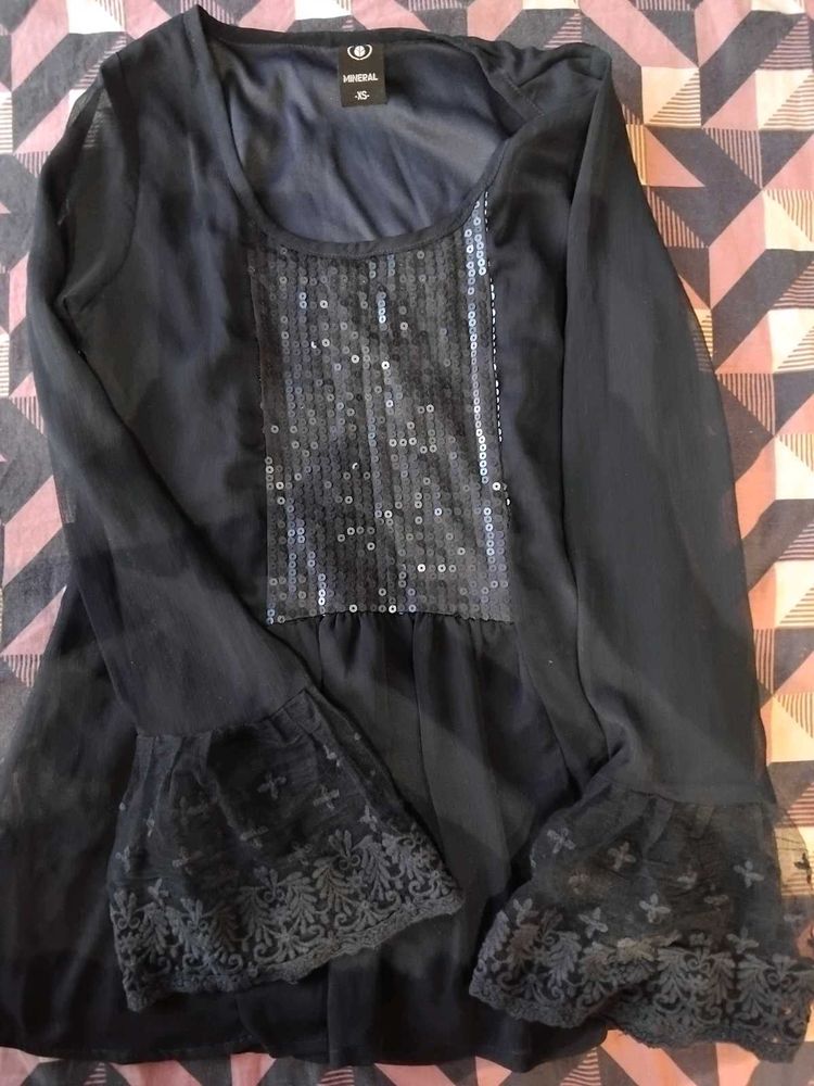 Cutesy Sequins Top