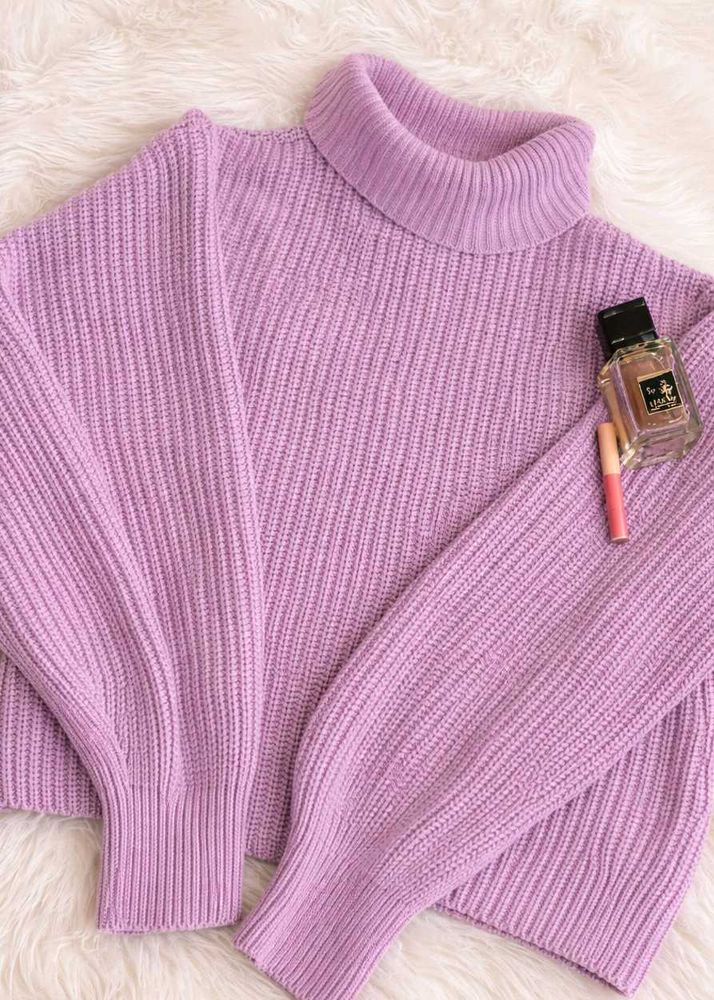 Lavender Knit Turtleneck Sweater🌷