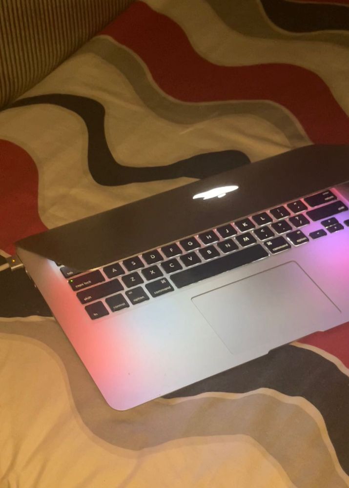 Apple MacBook Air Laptop