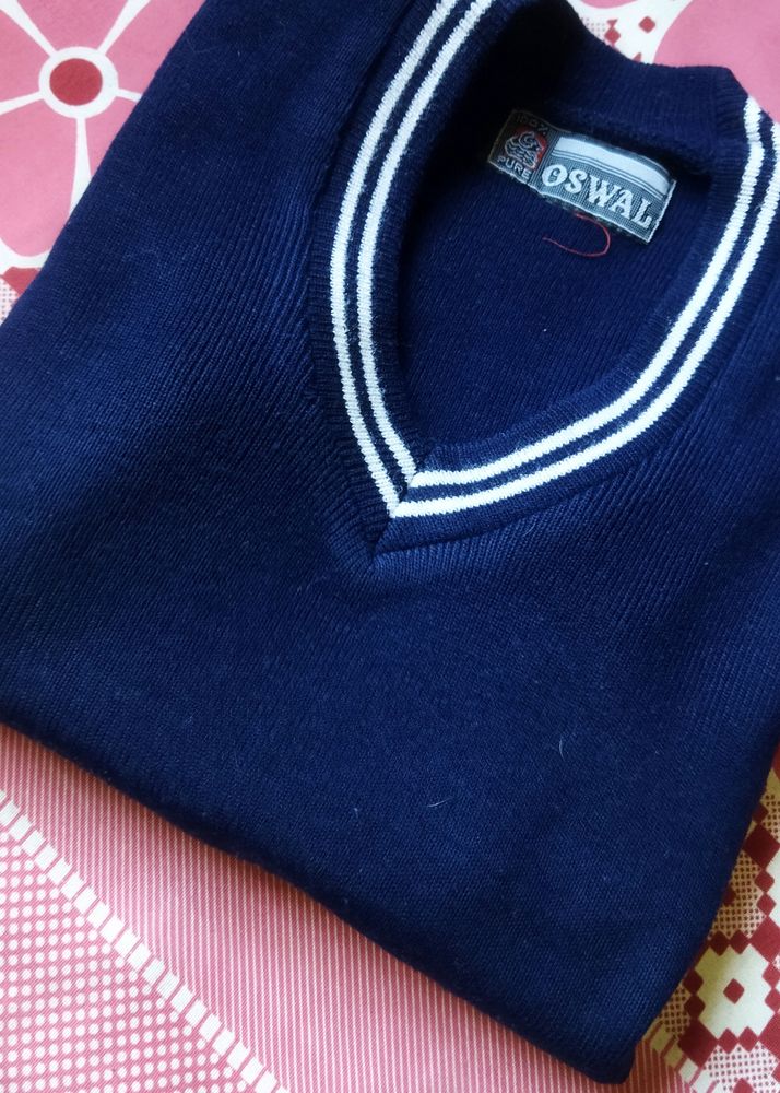 SCHOOL SWEATER FOR BOTH GIRLS AND BOY