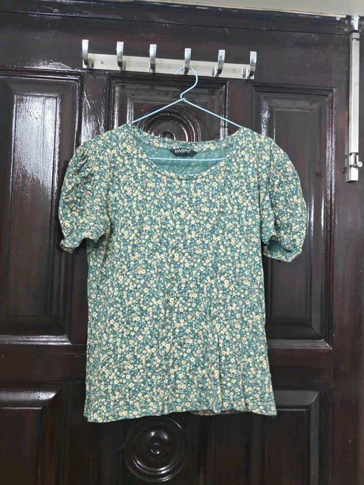 Green Floral Top, can give in min coin