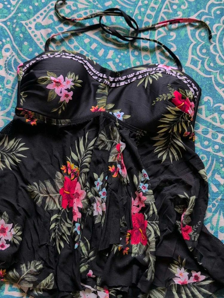 Tropical Floral Halterneck Bikini Top