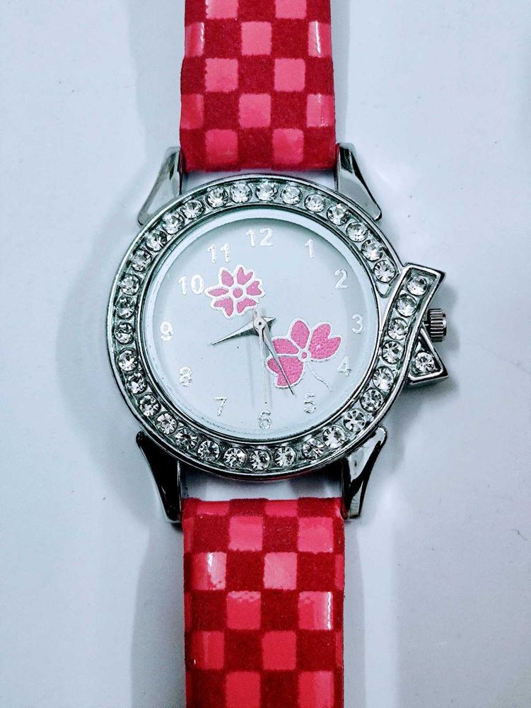 Red Watch with Crystal Diamond for Girls/Women