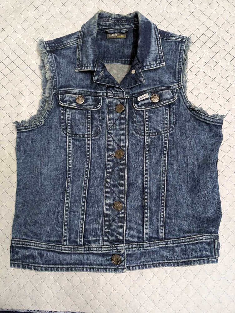 New LEE Branded Denim Jacket For Women