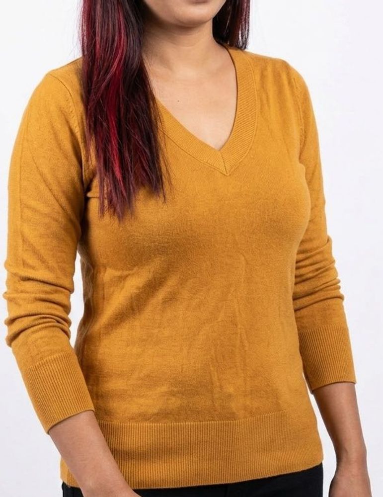 Mustard yellow V-Neck Long Sleeve Sweater