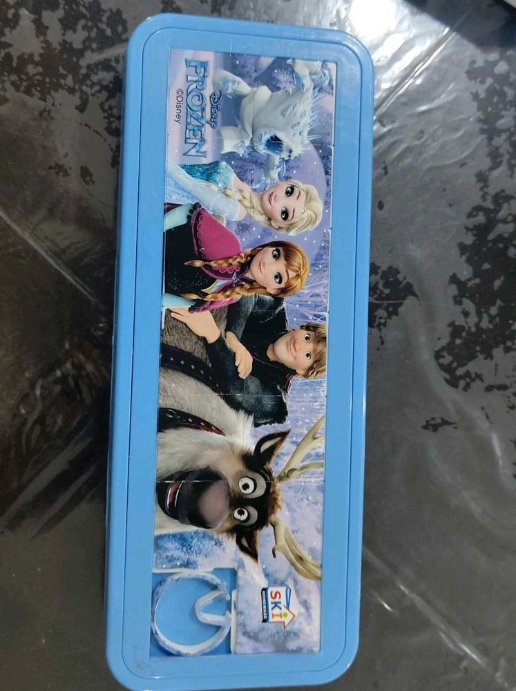 Disney Frozen Pencil Box