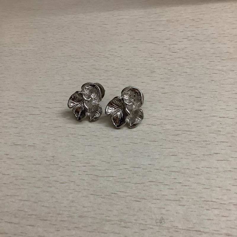 Silver Leaf Design Stud Earrings