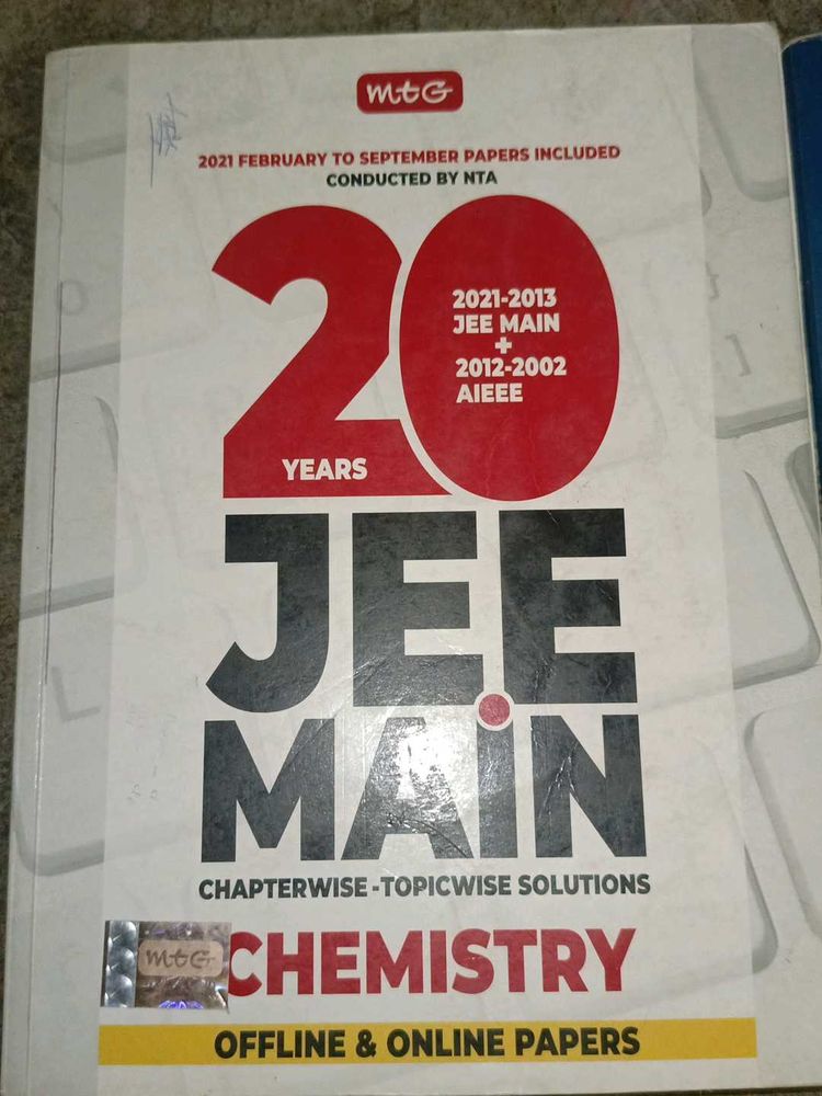 JEE Chemistry Book And Arihant Physics