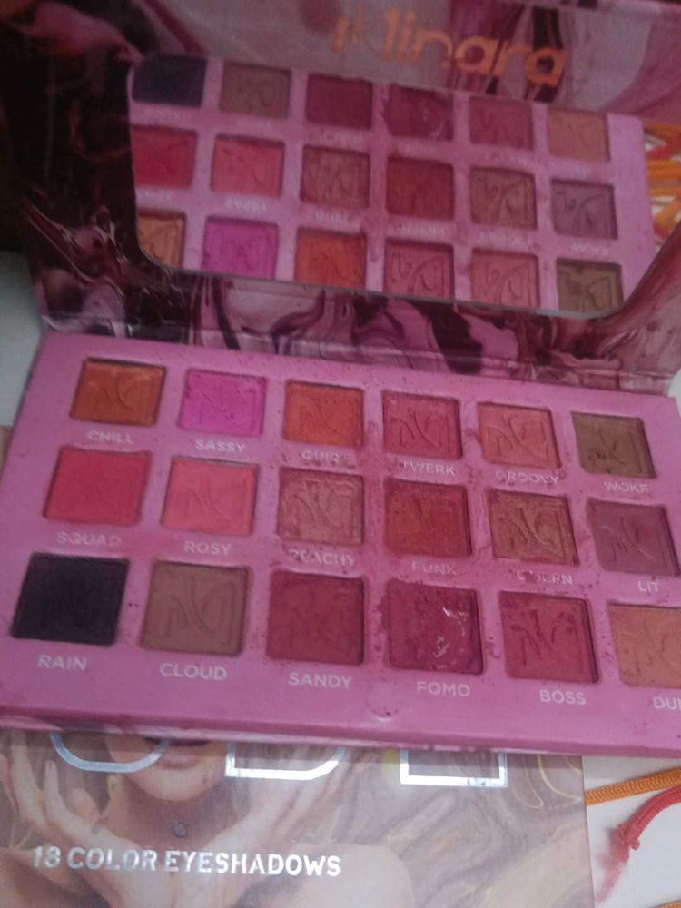 Minara Rose Gold 18 Color Eyeshadow Palette
