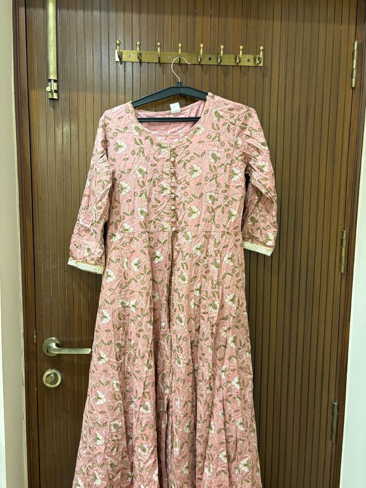 Beautiful Pink Floral Print Kurta