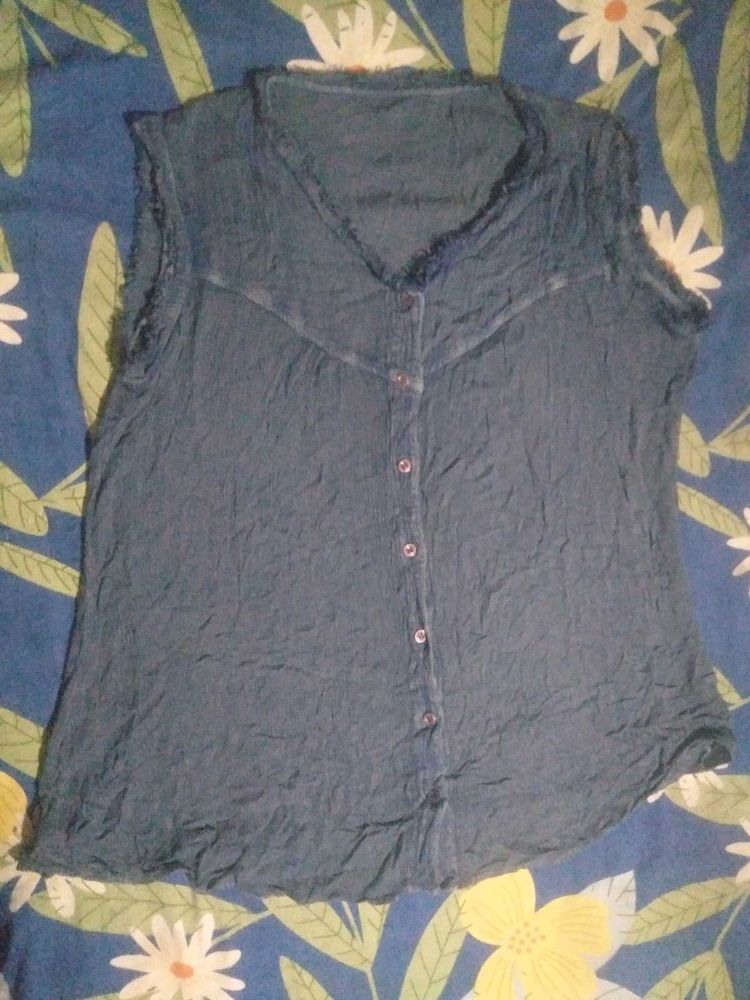 Sleeveless Button-Up Tunic Top