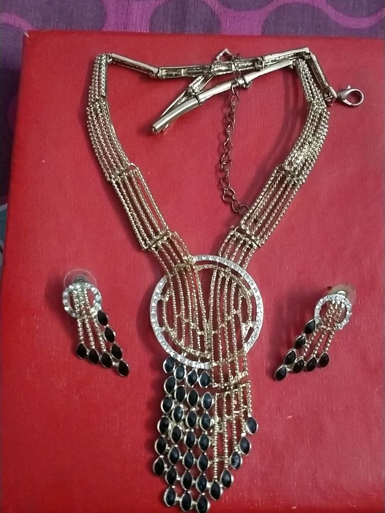 Golden Necklace+ Black Work