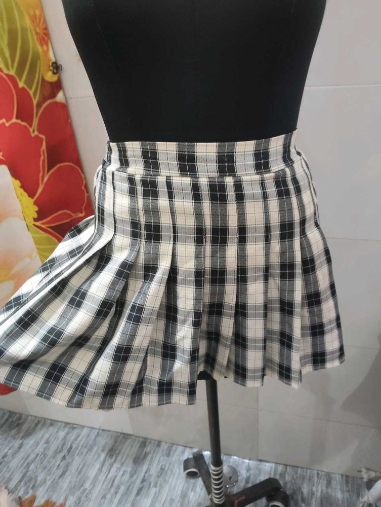 Pleated Plaid Mini Skirt