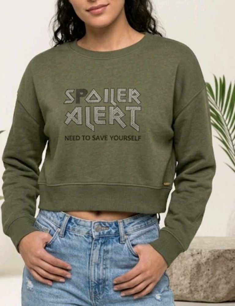 Cropped Sweatshirt "Spoiler Alert"