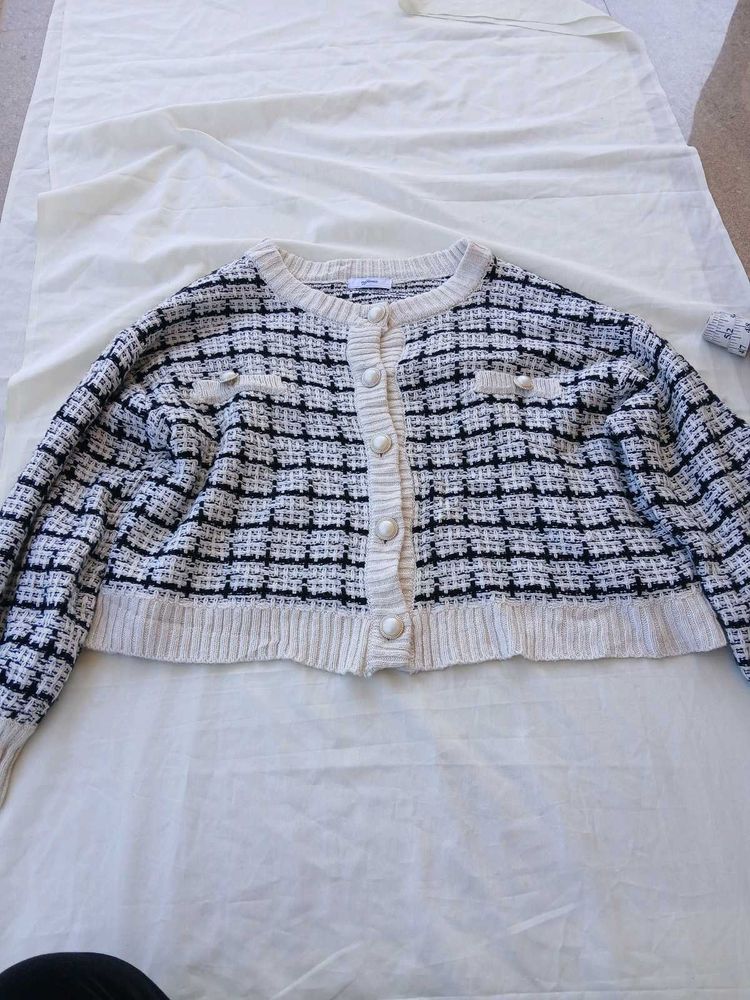 crop sweater baggi Korean style