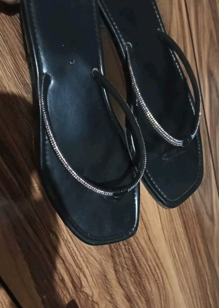 Women's Black Embellished Flip-Flops