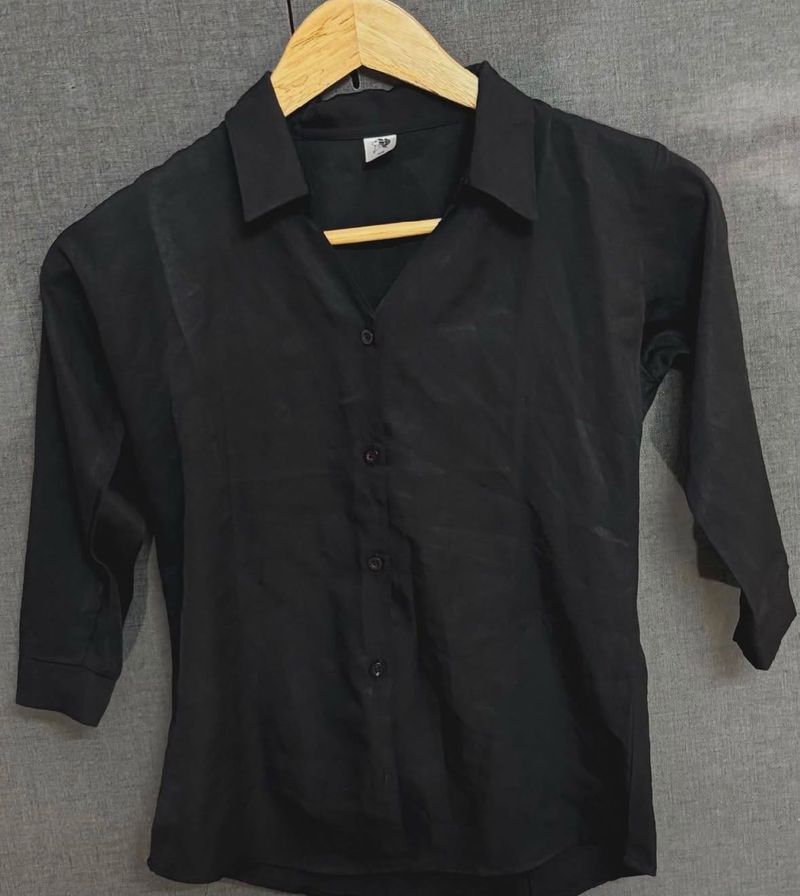 Chic Black Button-Up Shirt