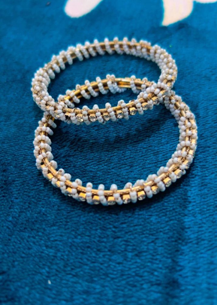 White Beads Stylish Kadha