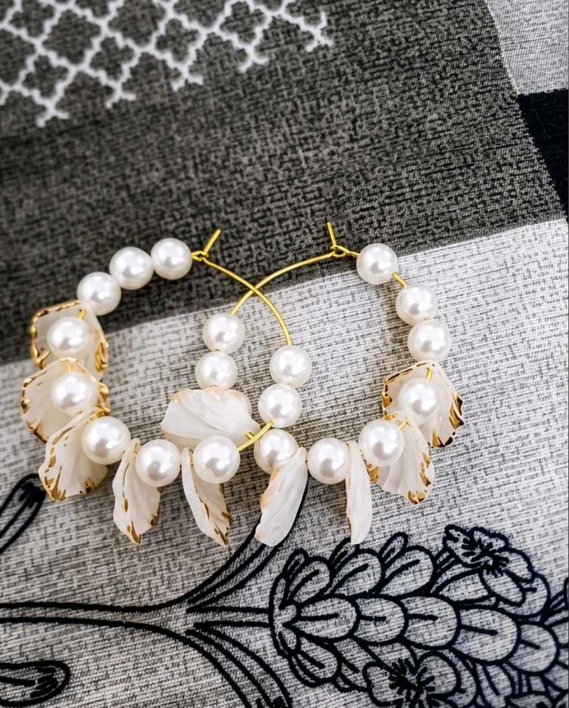 Elegant Pearl &amp; Petal Hoop Earrings