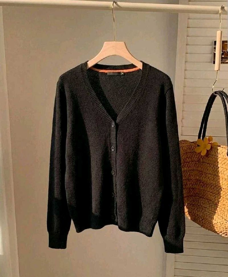 Imported Black Cardigan 🌻