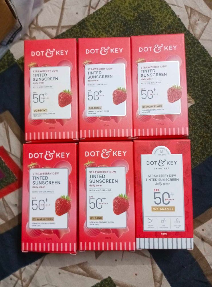 (Choose Any 1 Shade) Dot &amp; Key Tinted Sunscreen