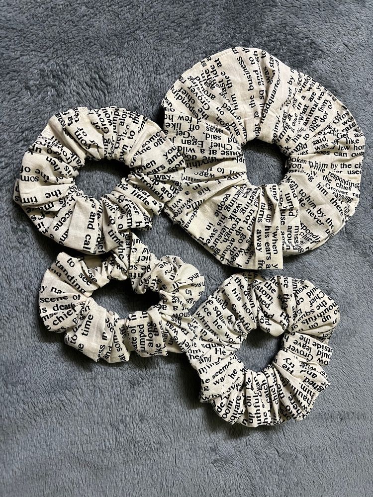 Printed cotton scrunchies collection