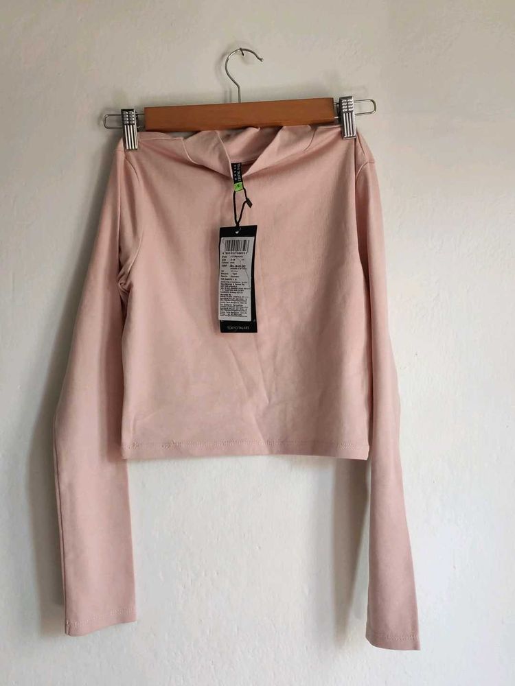 Pink Cropped top