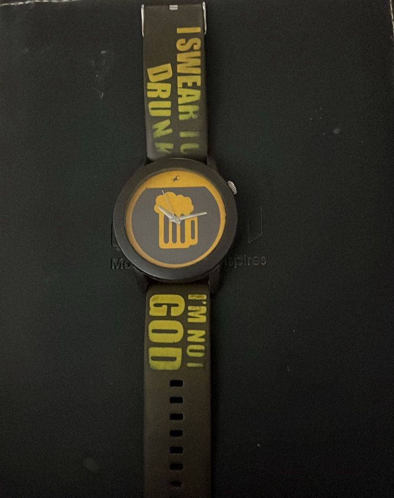 A casual Boys/Mens watch
