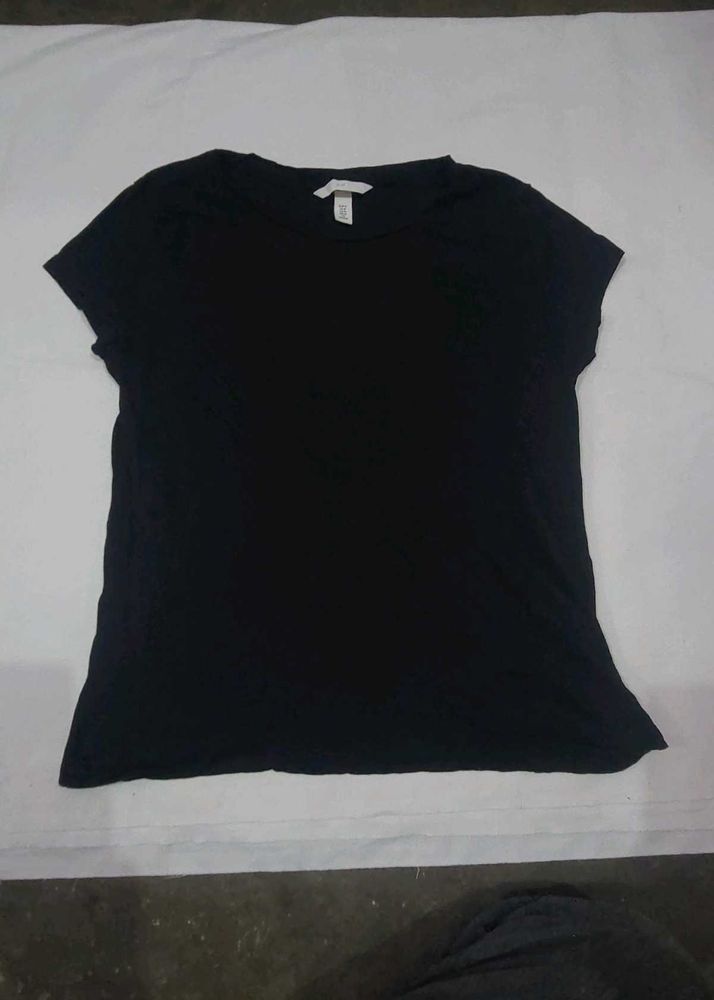 H&amp;M tshirt for women