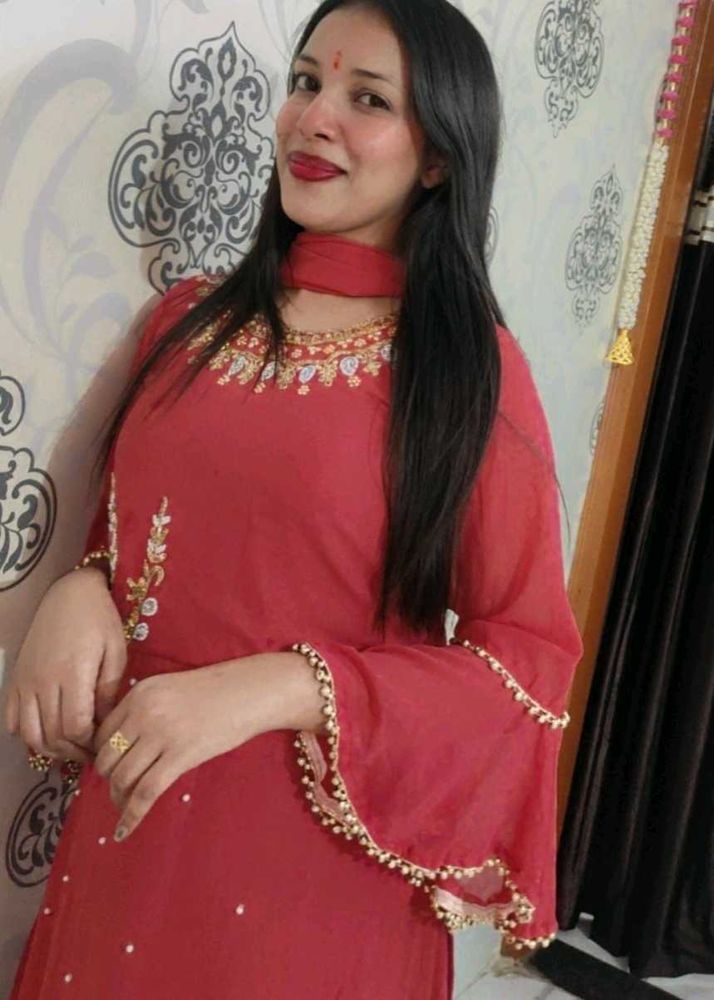 💋pinkish Red Kurta Set with skirt🥵