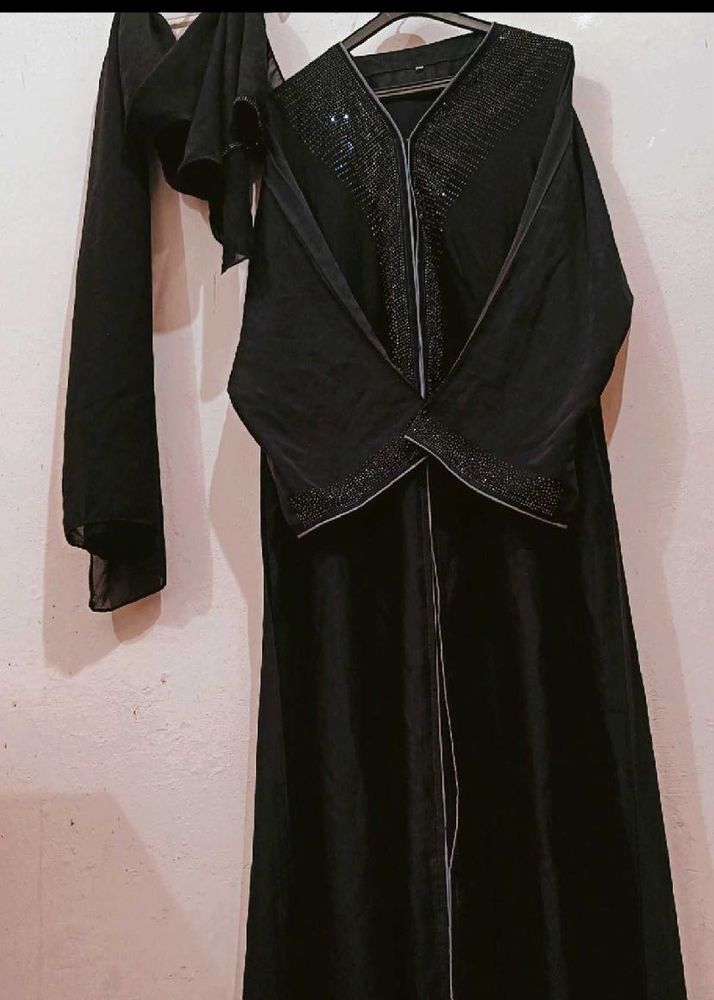 Dubai black Abaya with Embellishments