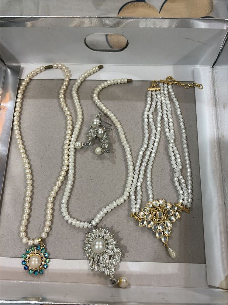 Elegant Pearl Necklace Set