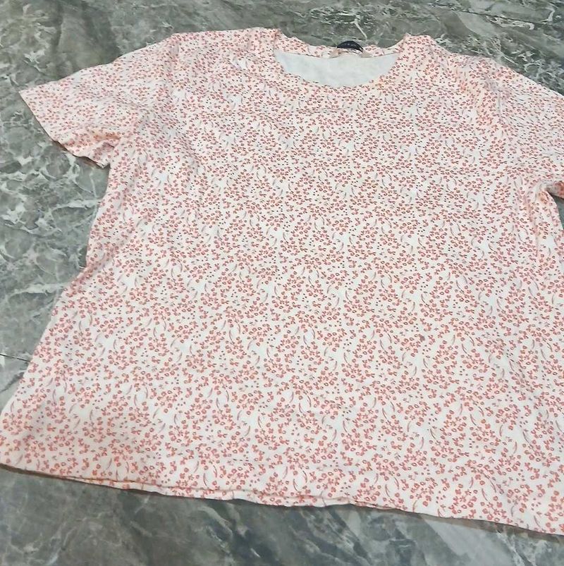 💗a pretty t shirt💗