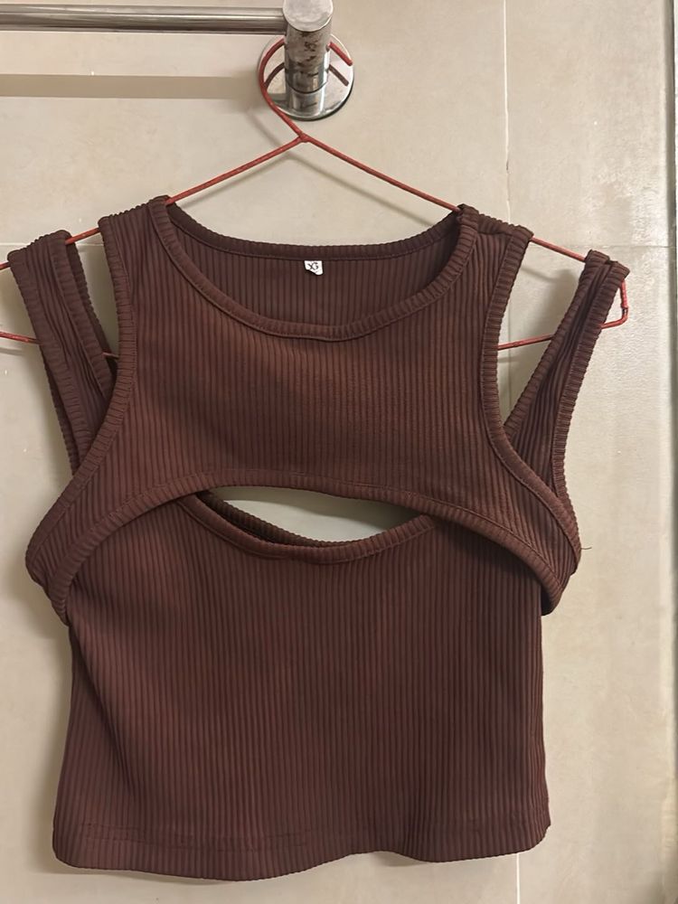 Ribbed Cut-Out Tank Top