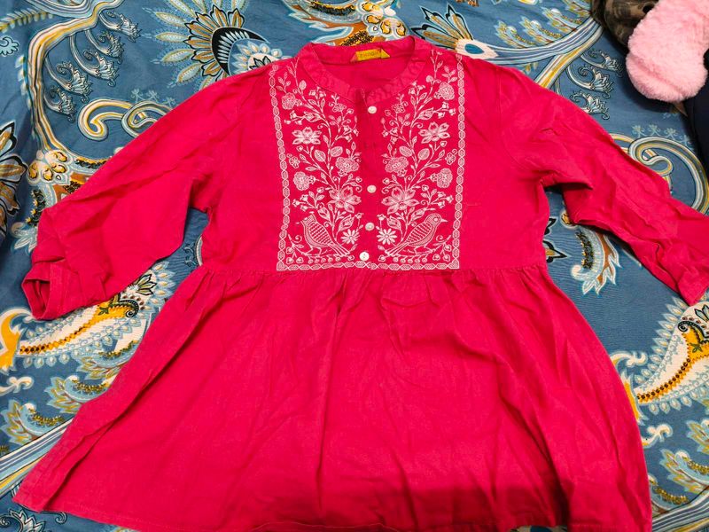 Beautiful Pink Embroidered Kurta