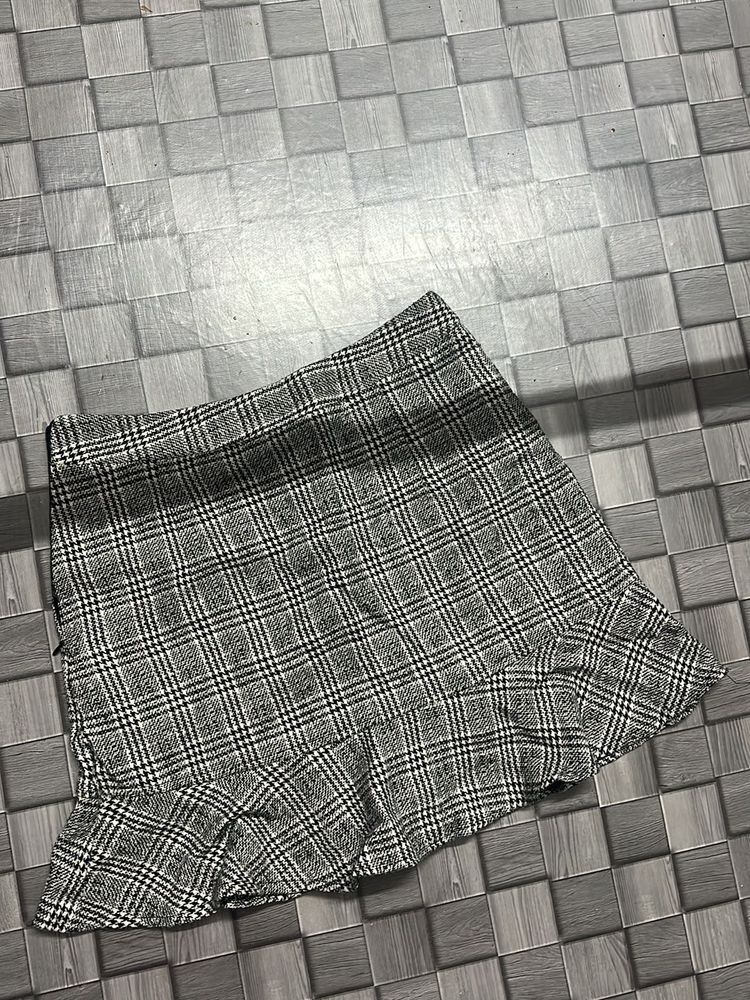 Plaid Ruffle Mini Skirt